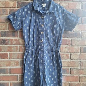 Ana, medium, blue and white flower pattern